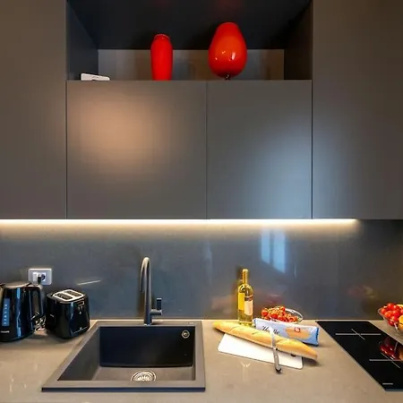 La Mirandola - Centralissimo Luxury Loft راباللو