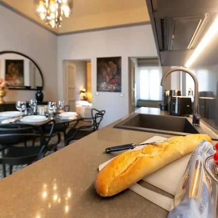 La Mirandola - Centralissimo Luxury Loft شقة