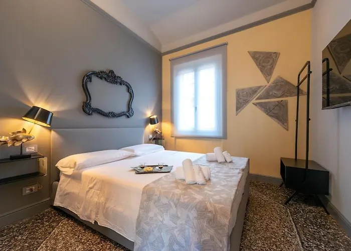 Apartment La Mirandola - Centralissimo Luxury Loft