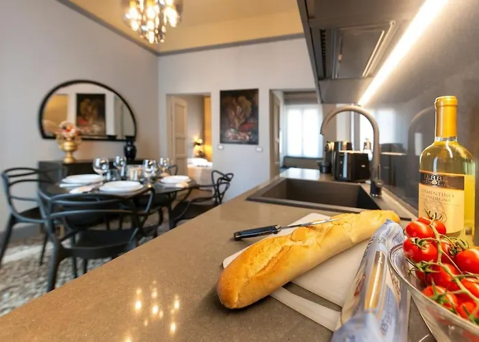 La Mirandola - Centralissimo Luxury Loft Apartment